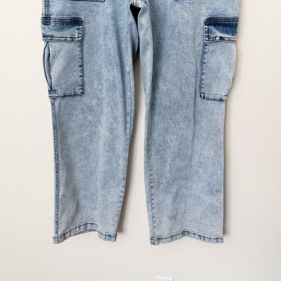 [Sanctuay] Light Wash Acid Denim High Rise Wide Leg Cargo Jeans Stretch Size 32 - Picture 4 of 11